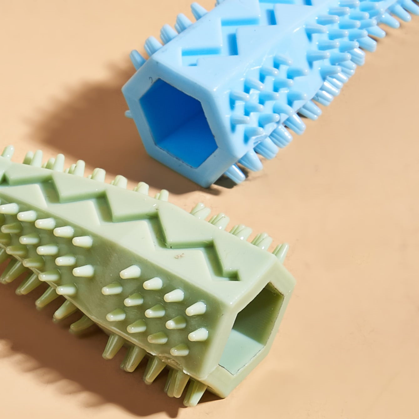 TPR Hundespielzeug Kauspielzeug Welpe Zahnpflege Beißfest Spielball Dental Training